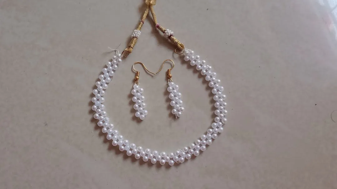 Fancy Pendant & Eearing For Girls - Image 2